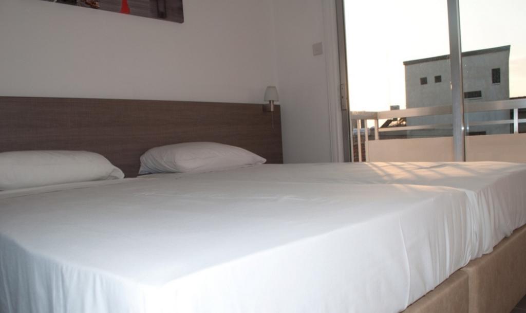 St. George Rent Rooms Ларнака Екстериор снимка