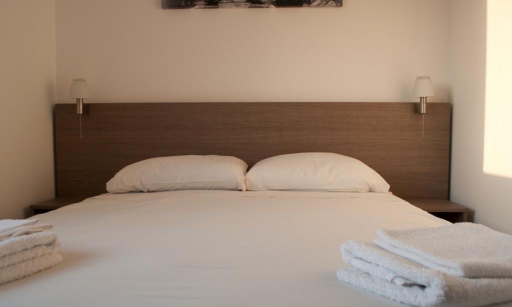 St. George Rent Rooms Ларнака Екстериор снимка