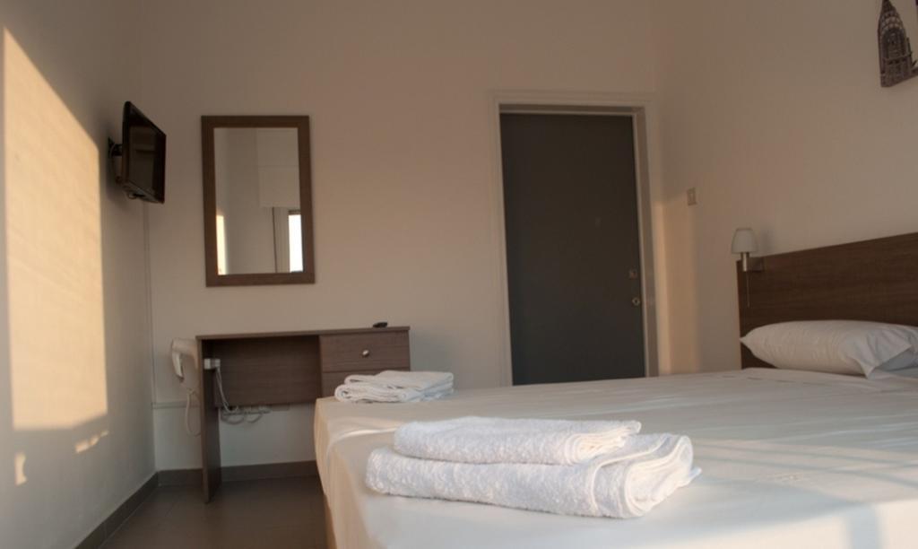 St. George Rent Rooms Ларнака Екстериор снимка