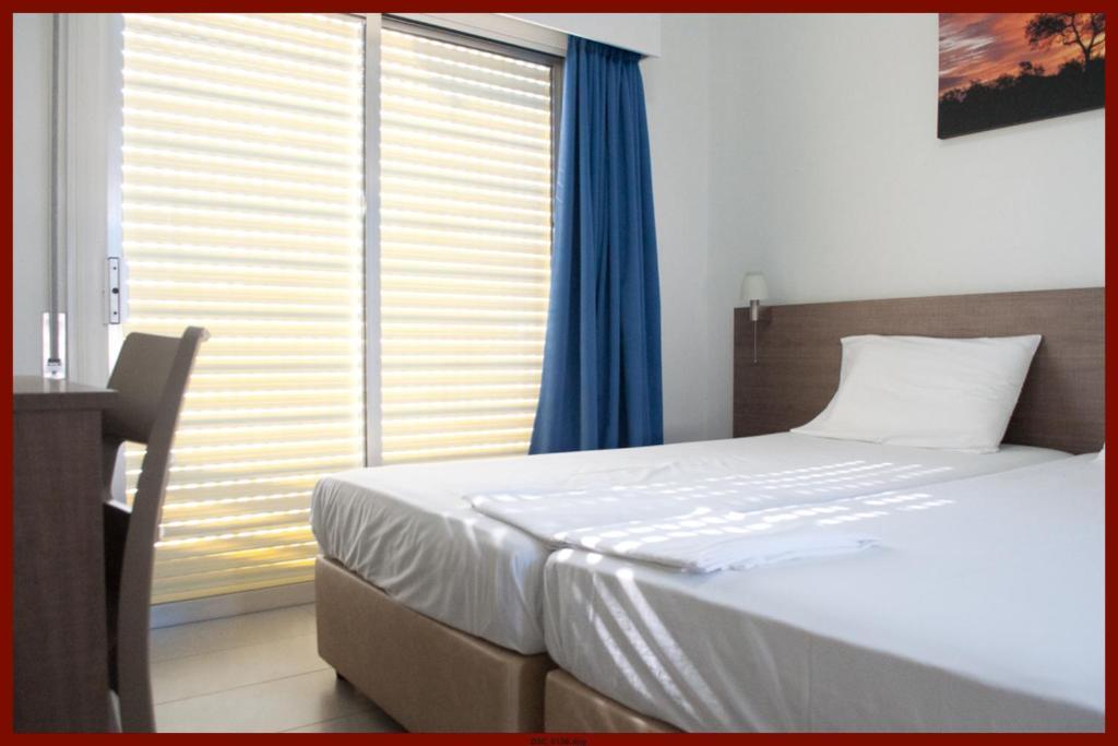 St. George Rent Rooms Ларнака Екстериор снимка